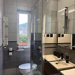 Apartment Z Tarasem Przy Kolejce Na Skrzyczne 100 Metrow Do Kolejki Mysliwska 98 *