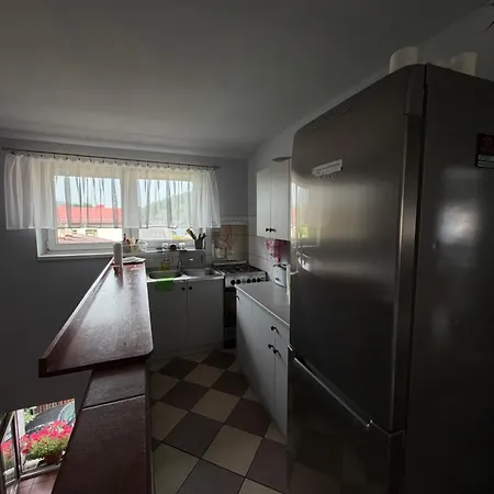 Mysliwska 98 Przy Kolejce Na Skrzyczne ,Apartament Z Tarasem , Studio ,Duzy Pokoj