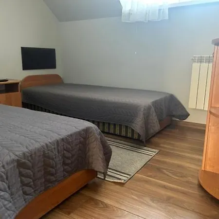 Mysliwska 98 Przy Kolejce Na Skrzyczne ,Apartament Z Tarasem , Studio ,Duzy Pokoj Apartment *